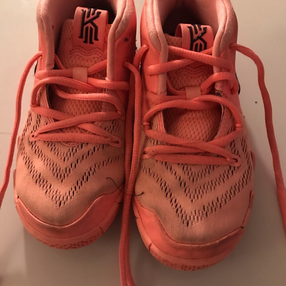 Girl’s Kyrie Coral Sneakers